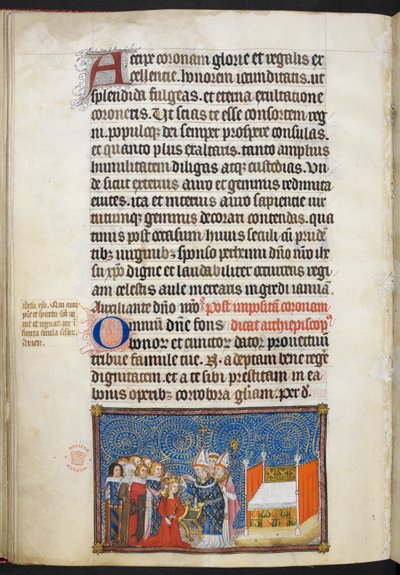 Cotton Tiberius B. VIII f.69v رئيس أساقفة ريمس يضع التاج على رأس الملكة والبارونات الذين يدعمون تاجها ، رسم توضيحي من "كتاب التتويج لتشارلز الخامس ، ملك فرنسا" بواسطة سيد كتاب تتويج تشارلز الخامس