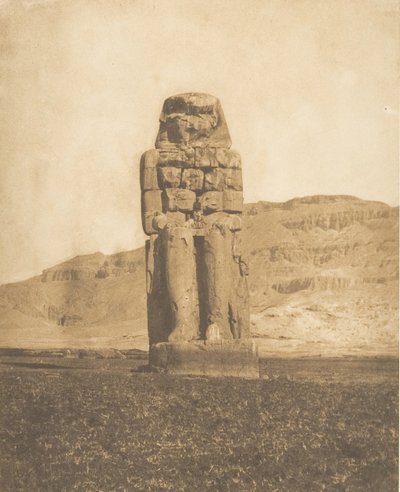 تم ترميم تمثال أمينوفيس الثالث ، في تمثال طيبة الصوتي أو تمثال ممنون العملاق ، 1849-50. بواسطة ماكسيم دو كامب