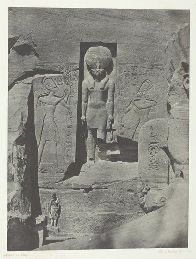 إبسامبول ، منحوتات مدخل سبيوس فريه ، النوبة ، 184951 ، طبعت عام 1852. بواسطة ماكسيم دو كامب