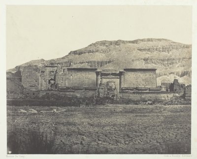 مدينة حبو ، منظر عام للنهر ، طيبة ، 184951 ، طبعت عام 1852. بواسطة ماكسيم دو كامب