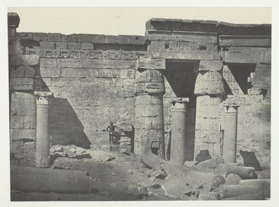 مدينة حبو ، برستيل قصر رمسيس ميامون ، طيبة ، 184951 ، طبعت عام 1852. بواسطة ماكسيم دو كامب