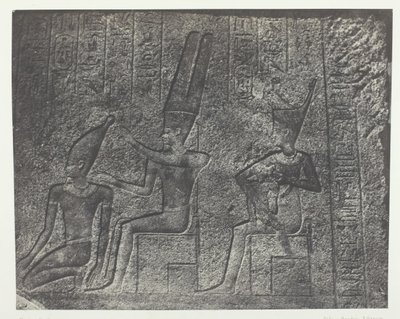 قصر الكرنك ، منحوتات خارجية للحرم الجرانيت ، طيبة ، 184951 ، طبعت عام 1852. بواسطة ماكسيم دو كامب