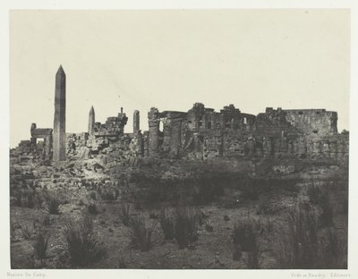 قصر الكرنك ، منظر عام للآثار ، مأخوذ من الشمال ، طيبة ، 184951 ، طبع عام 1852. بواسطة ماكسيم دو كامب