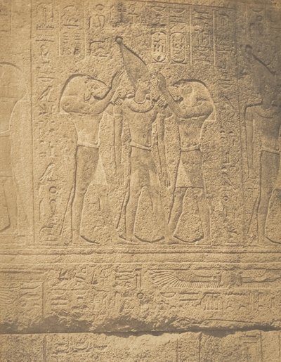 المنحوتات الخارجية للحرم الجرانيت لقصر كارناك Sacre de Philippe-Ar ... ، ١٨٤٩-١٨٥٠. بواسطة ماكسيم دو كامب