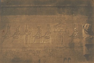 منحوتات على الواجهة الخلفية لمعبد دنديرا تينتيريس العظيم ، 1849-50. بواسطة ماكسيم دو كامب