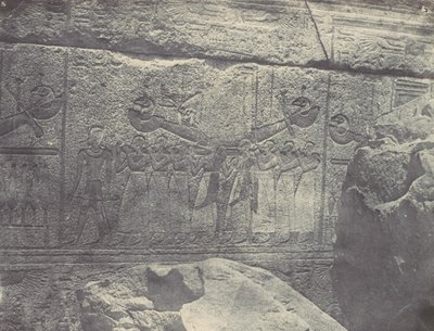 طيبة. قصر الكرنك. التماثيل الخارجية لمحمية الجرانيت ، 1850. بواسطة ماكسيم دو كامب