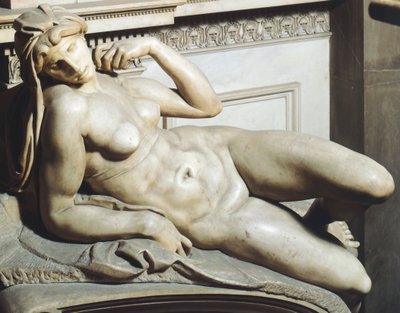 Dawn (Aurora) ، من قبر Lorenzo de 'Medici بواسطة Michelangelo (1475-1564) ، نحت من الرخام ، كنيسة Medici في كنيسة San Lorenzo ، فلورنسا ، توسكانا بواسطة مايكل أنجلو بوناروتي
