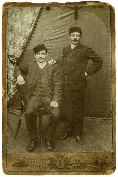  بواسطة 