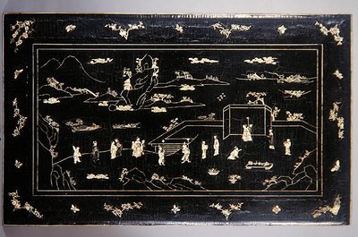 Kang Table Top (إطار خشبي مطلي بالعظم) (انظر أيضًا 272139) بواسطة مدرسة اسرة مينج الصينية