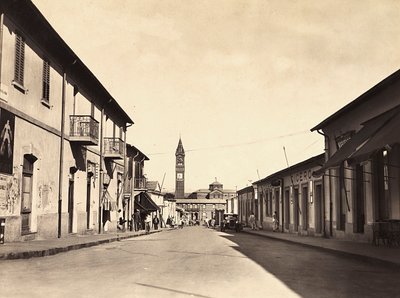 "بناء إمبراطورية" في العصر الفاشي: شارع في أسمرة ، 09/05/1936 (b / w photo) بواسطة موديستينو بالدينيتي