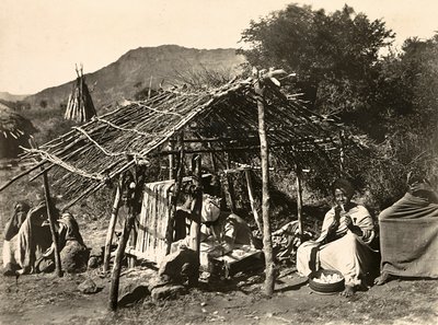 "بناء إمبراطورية" في العصر الفاشي: النساء عازمات على النسيج ، 09/05/1936 (b / w photo) بواسطة موديستينو بالدينيتي