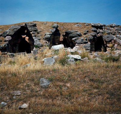 Mycenian art: houses built in the fortifications of the city of Tirynthe, around 1200 BC. Grece بواسطة الميسينية