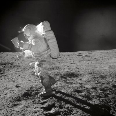 أبولو 14 - ناسا ، 1971. بواسطة صور وكالة ناسا