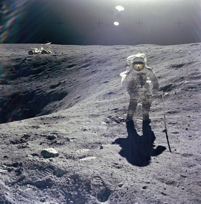 أبولو 16 - ناسا ، 1972. بواسطة صور وكالة ناسا