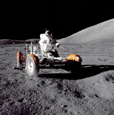 أبولو 17 - ناسا ، 1972. بواسطة صور وكالة ناسا