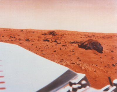 `` بيج جو '' ، مهمة فايكنغ 1 إلى المريخ ، 1976. بواسطة صور وكالة ناسا