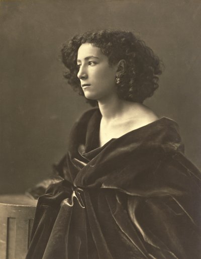 سارة برنهاردت (1844-1924) ممثلة فرنسية ، تصوير غاسبارد-فيليكس تورناشون الملقب نادار بواسطة نادار