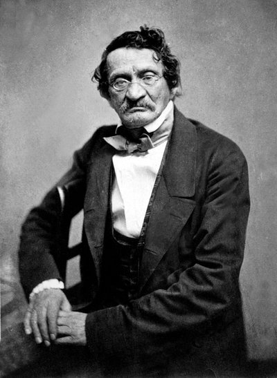 hungarian draftsman Moses Saphir photographed by Nadar, c.1857 بواسطة نادار