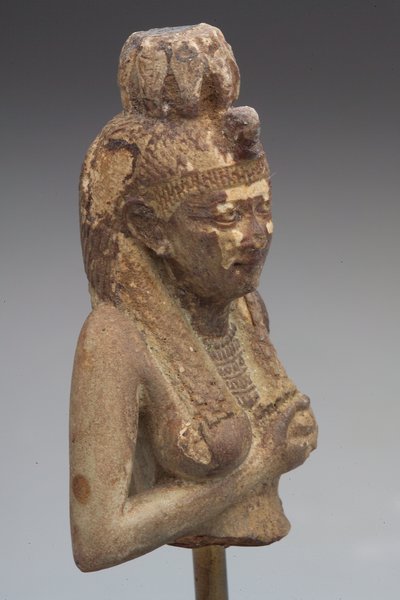 إيزيس ، المملكة الحديثة (1550-1085.BC) (حجر) بواسطة المملكة الحديثة المصرية