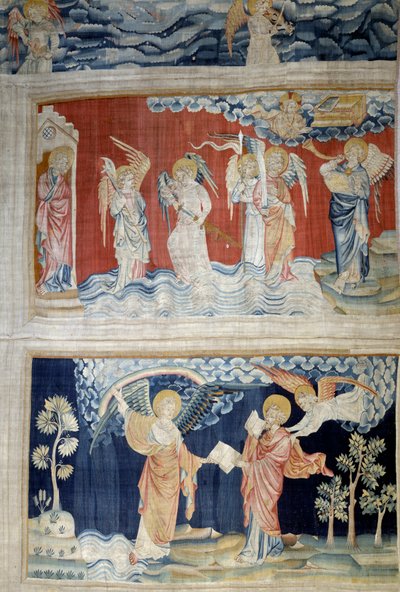 تعليق الوحي (1373-1383) ، ن. 25: البوق السادس ملائكة الفرات. أدناه ، ن. في 28 ، يسلم الملاك الكتاب إلى القديس يوحنا الذي يلتهمه. نسيج لنيكولاس باتاي (1330-1405) بواسطة نيكولاس باتايل