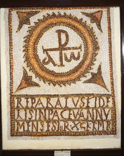 Tunisia, The Uppenna Mosaic, Mosaic work depicting a tomb with an epitaph: alpha and omega (the beginning and the end) بواسطة باليو كريستيان