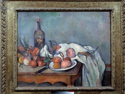لا تزال الحياة مع البصل لوحة بواسطة بول سيزان (1839-1906) 1895 صن. 0.66x0.82 م. باريس ، متحف أورسيه بواسطة بول سيزان