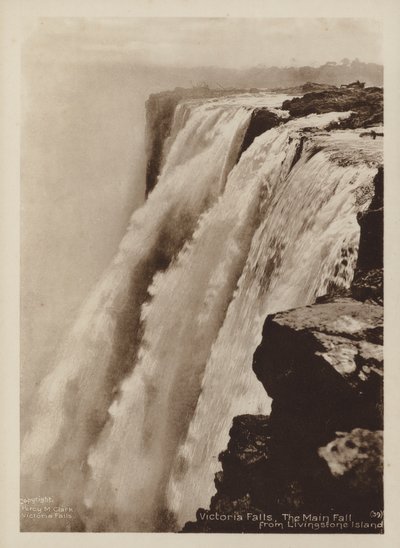 شلالات فيكتوريا ، السقوط الرئيسي من جزيرة ليفنجستون (صورة b / w) بواسطة Percy M. Clark