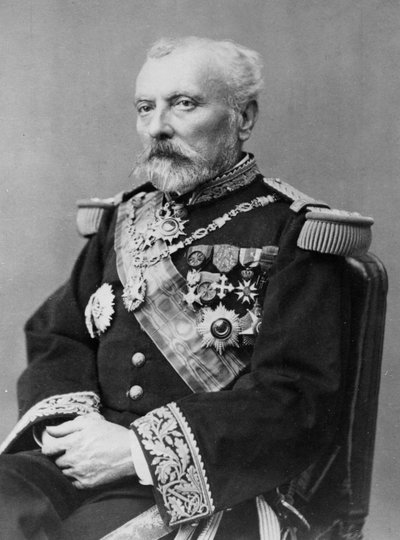 صورة لـ Hyacinthe Laurent Théophile Aube بواسطة بيتي