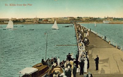 St Kilda from the pier, Melbourne, Victoria, Australia (photo) بواسطة مصور فوتوغرافي استرالي