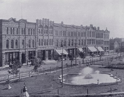 كندا: Victoria Row ، from Queen