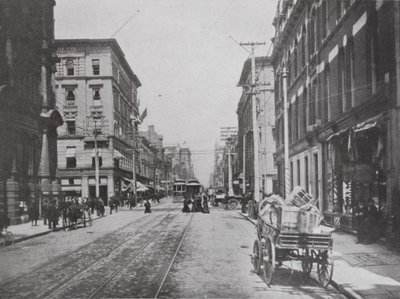 البحث عن شارع Yonge Street، Corner of King، Toronto (صورة بالأبيض والأسود) بواسطة المصور كندي