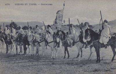 Goumiers المغاربة ، الجنود المسلمون الذين خدموا في الجيش الفرنسي لأفريقيا (b / w photo) بواسطة مصور فوتوغرافي فرنسي