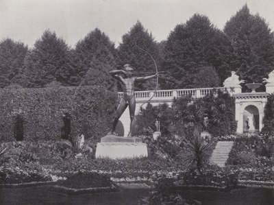 Potsdam, Sicilianischer Garten, Bogenschutze (b/w photo) بواسطة مصور فوتوغرافي ألماني
