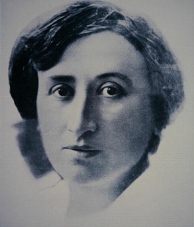 روزا لوكسمبورغ (b / w photo) بواسطة مصور فوتوغرافي ألماني