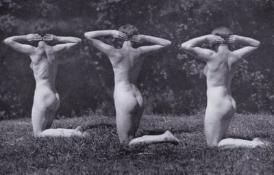 The Body Beautiful, Physical Culture for Women (b/w photo) بواسطة مصور فوتوغرافي ألماني