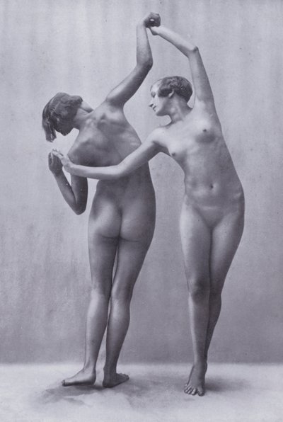 The Body Beautiful, Physical Culture for Women (b/w photo) بواسطة مصور فوتوغرافي ألماني