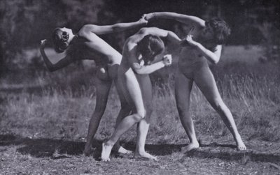 الجسد الجميل ، الثقافة الجسدية للمرأة (صورة b / w) بواسطة مصور فوتوغرافي ألماني