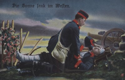 The Sun set in the west: a German soldier comforting his dying comrade on the battlefield (coloured photo) بواسطة مصور فوتوغرافي ألماني