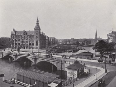 Waisenbrucke (b/w photo) بواسطة مصور فوتوغرافي ألماني