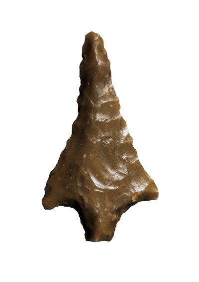 نقطة السهم في عصور ما قبل التاريخ (العصر الحجري القديم الأعلى - Solutreen). موطنها الأصلي فيليز بلانكو ، كهف أمبروسيو برشلونة (عظم) بواسطة عصور ما قبل التاريخ