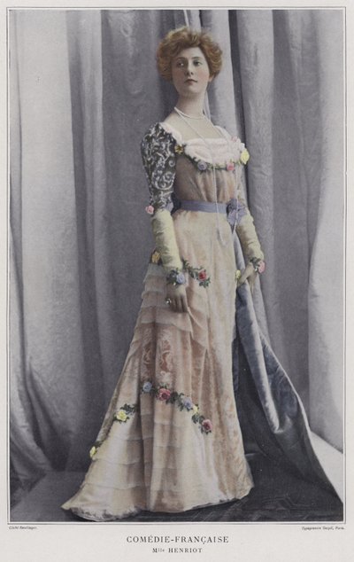 هنرييت هنريوت ، ممثلة فرنسية (صورة ملونة) بواسطة Reutlinger Studio