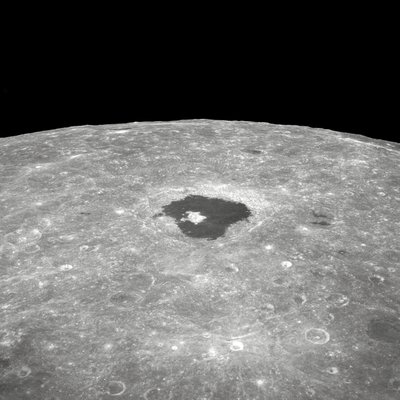 Crater Tsiolkovsky بواسطة ريتشارد (بعد) داد