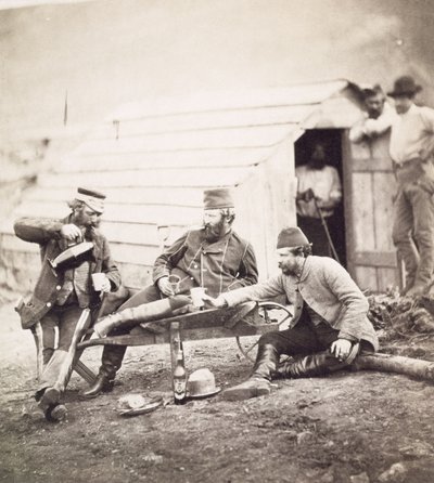 مشقة في المعسكر (العقيد لوي وكابتنز براون وجورج) ، 1855 (طبعة زلال من الرطب السلبي) بواسطة روجر فينتون