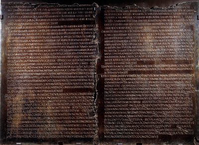 طاولة كلودين: خطاب كلود (كلوديوس أو كلوديو بواسطة رواية