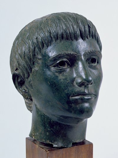 رأس طفل (برونز) (انظر 254055) بواسطة Roman