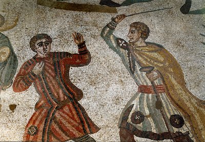 الفن الروماني: تفاصيل فسيفساء "الصيد العظيم" "أرستقراطي روماني يعاقب أحد عبيده بعصا. 315-350 م. ساحة أرميرينا ، فيلا رومانا ديل كاسالي بواسطة رواية