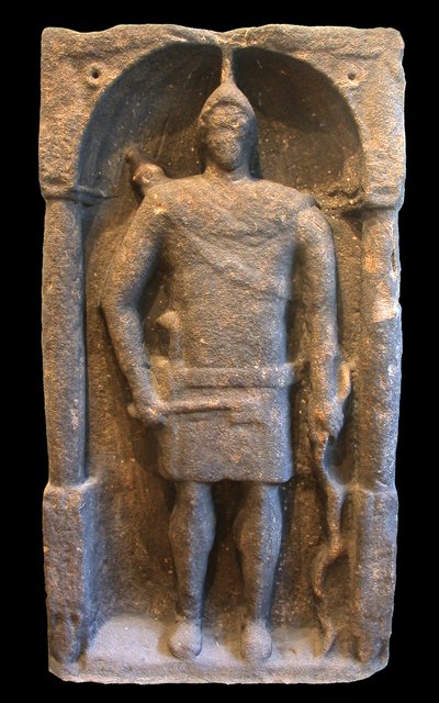 شاهد قبر روماني يصور آرتش هامان (سوري) ، حوالي 125-40 بعد الميلاد بواسطة Roman