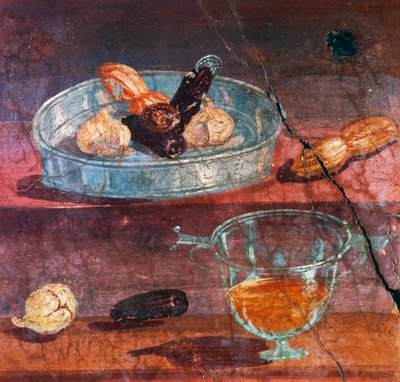 Still life with garlic, dates and honey, two gold and silver coins between fruit, wall painting from House of Deer, Herculaneum (Unesco World Heritage List بواسطة رواية