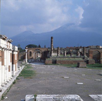 View of the forum بواسطة رواية