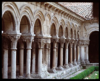 منظر لدير الدير الملكي في Las Huelgas de Burgos بواسطة رومانيسك